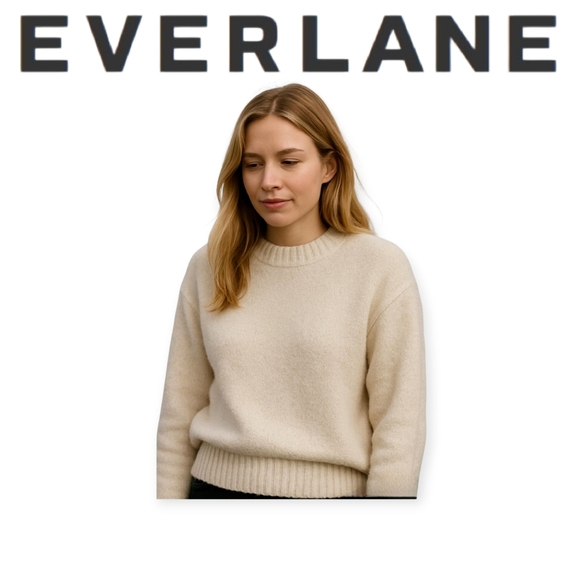 Everlane Sweaters - Everlane Cream Wool Blend Crewneck Sweater Womens Small Minimalist Neutral
